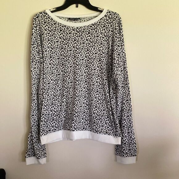 SHEIN white leopard long sleeve top large - Picture 1 of 5